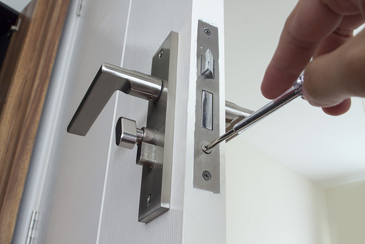 Our local locksmiths are able to repair and install door locks for properties in Thorpe and the local area.